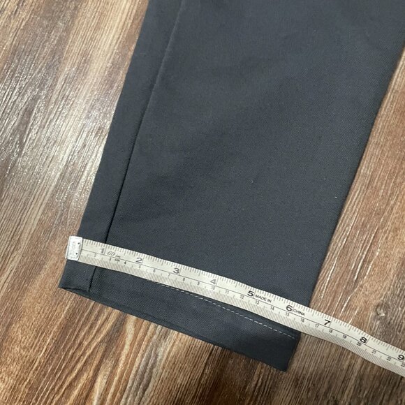 Carhartt WIP Lamar 30x32 Graphite (grey) NWT Pant Chino Khaki Slim Straight - Picture 4 of 8